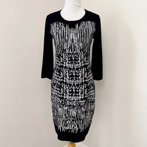 Neiman Marcus Sweater Dress Size Small Black White 3/4 Sleeve